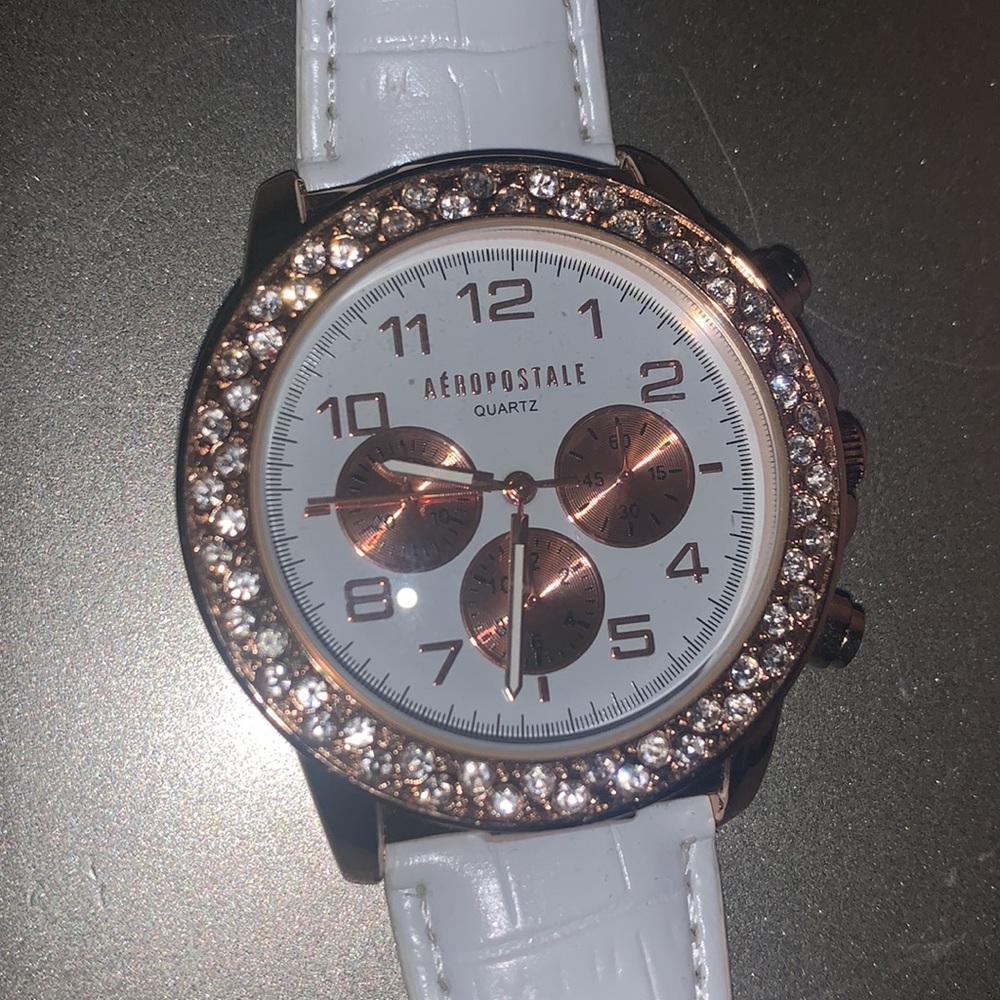 Watch - Picture 4 of 6